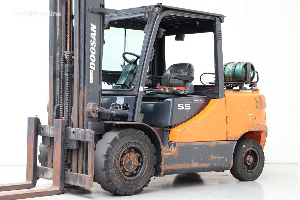 Doosan G55SC-5 gas forklift