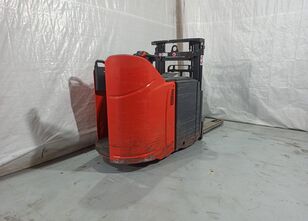 Linde D14SP order picker