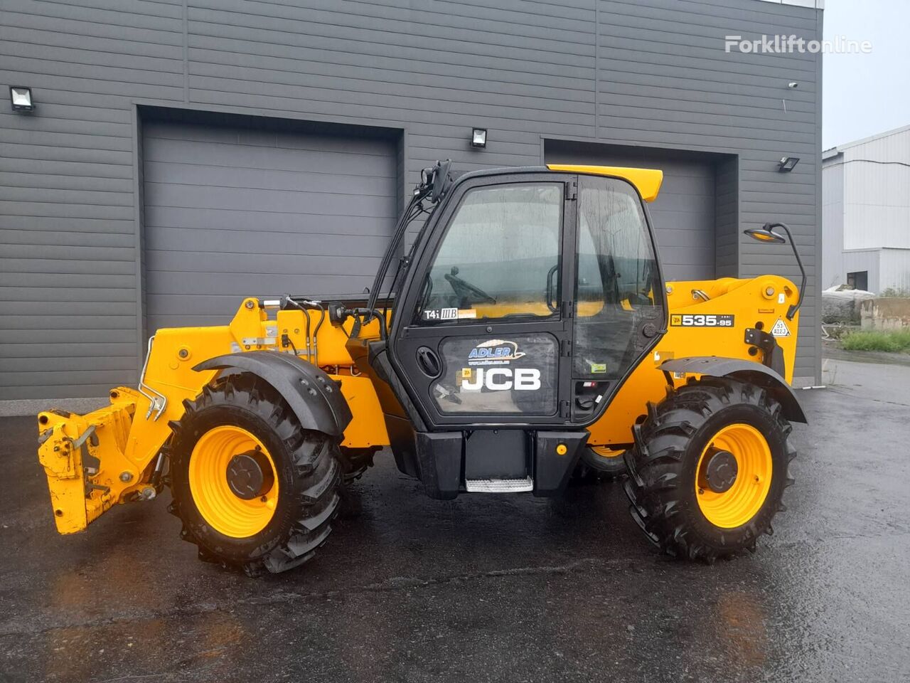 JCB 535-95 telehandler